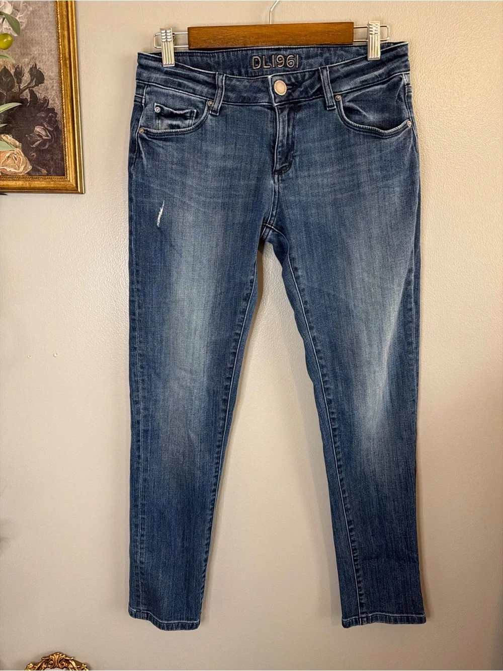DL1961 Riley Boyfriend Jeans Nassau Wash Size 26 Premium Stretch Denim - Picture 3 of 10